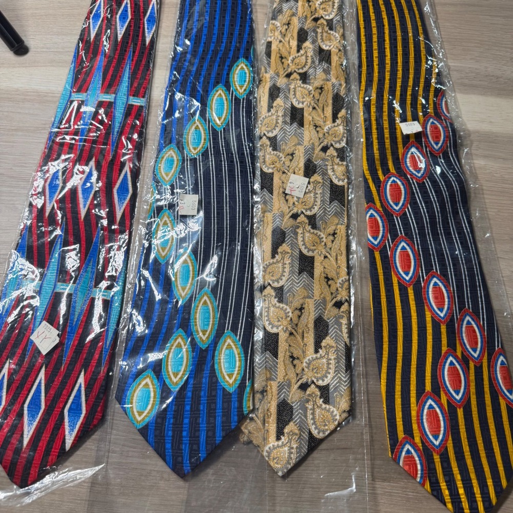 Antonio Ricci Tie Lot 4pc Mens Silk Italian Geometric Paisley Blue Red Gold